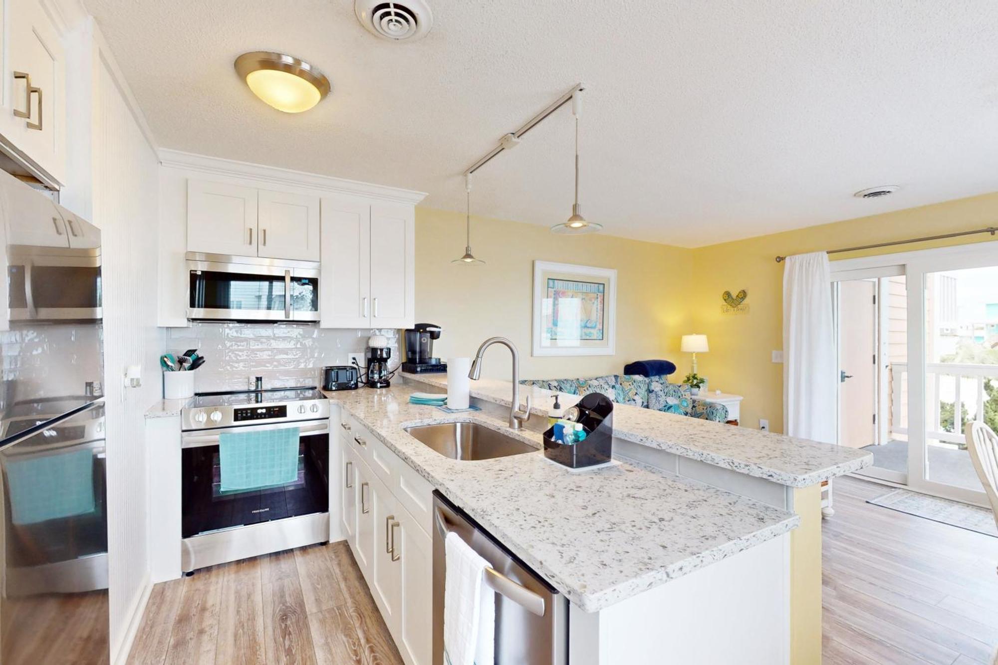 Cozy Carolina Beach Condo Luaran gambar